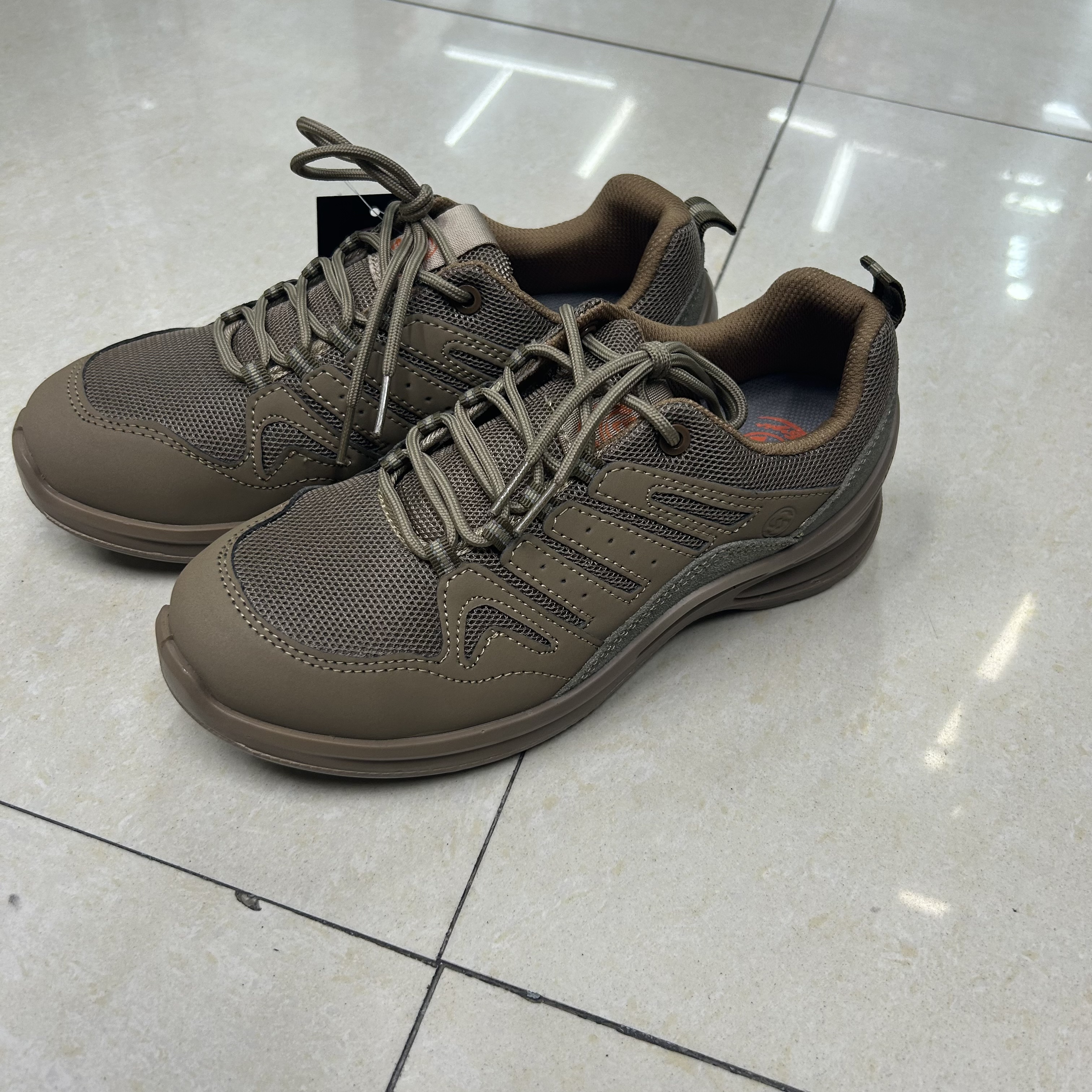 6kv insulating shoes, work safety shoes, electrician boots, anti-slip, wear-resistant and pressure-resistant safety protective shoes, anti-slip and wear-resistant Specification image