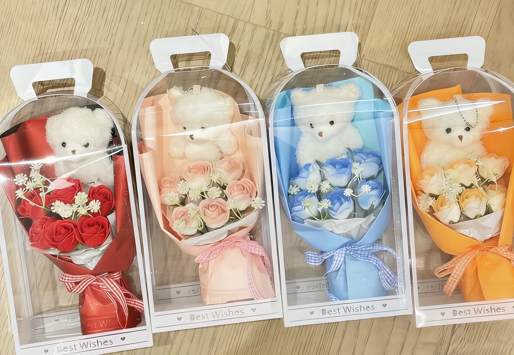 6多拇指花腮红小熊