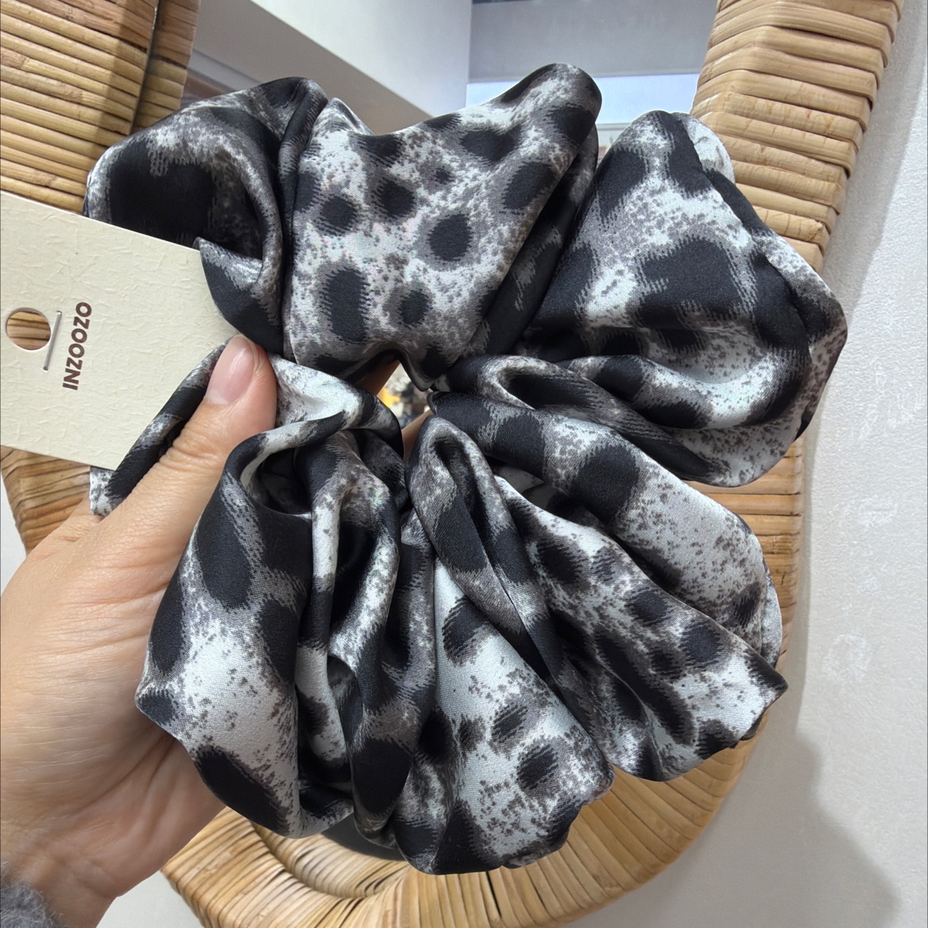 新款超大号豹纹大肠发圈皮筋发饰气质时尚发圈发圈大肠发圈发饰