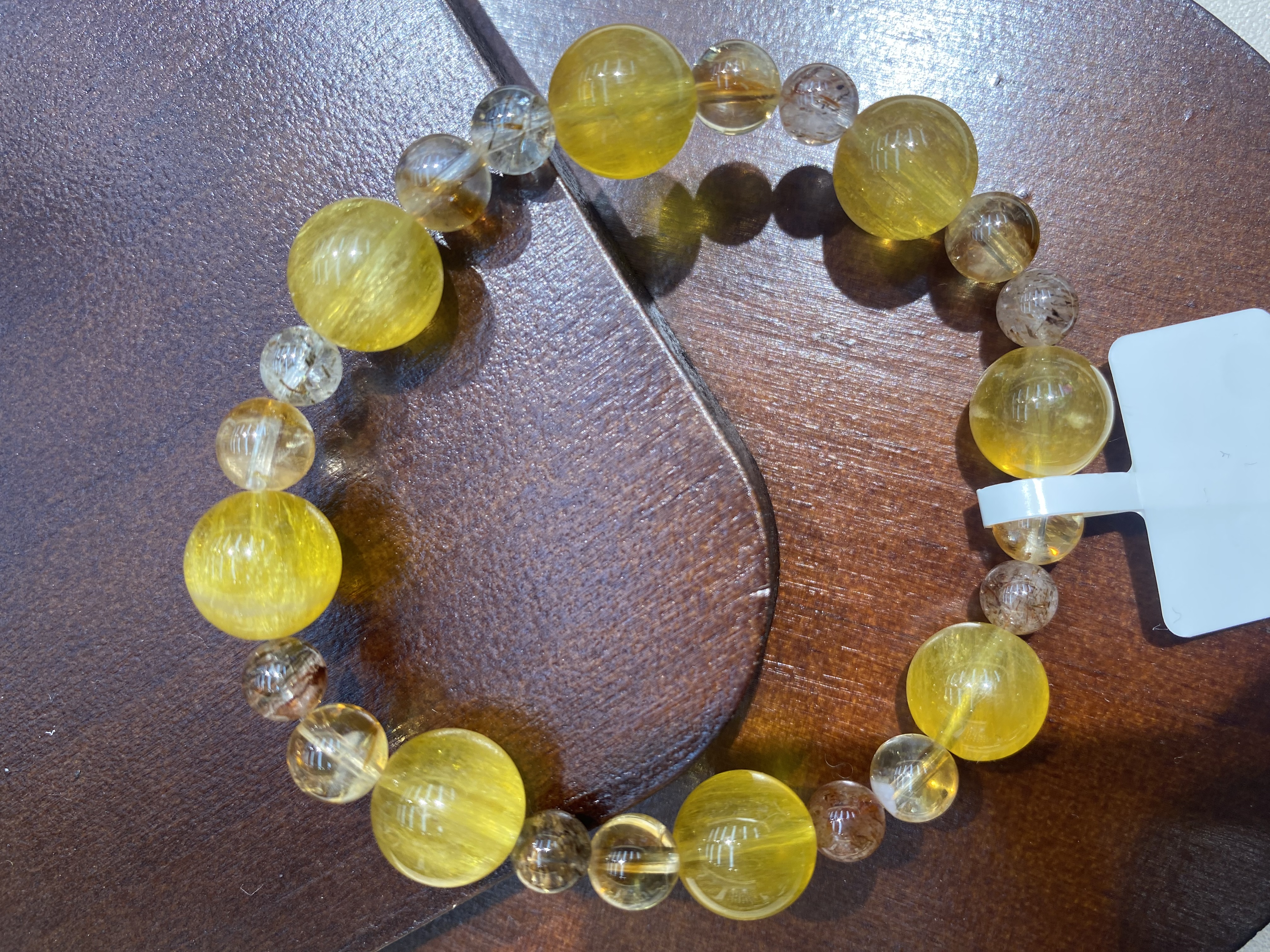 黑金超 黄萤石细节图