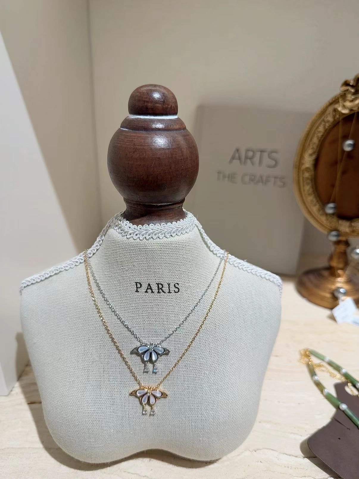 S925通体纯银贝母蝴蝶项链