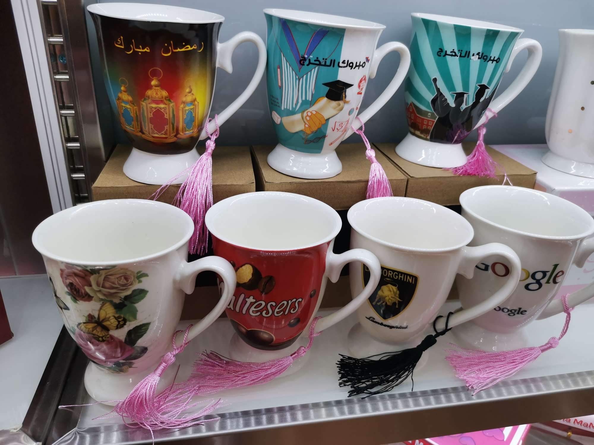 白色陶瓷杯带金色面具图案圣诞北欧陶瓷杯世界杯陶瓷杯陶瓷杯子