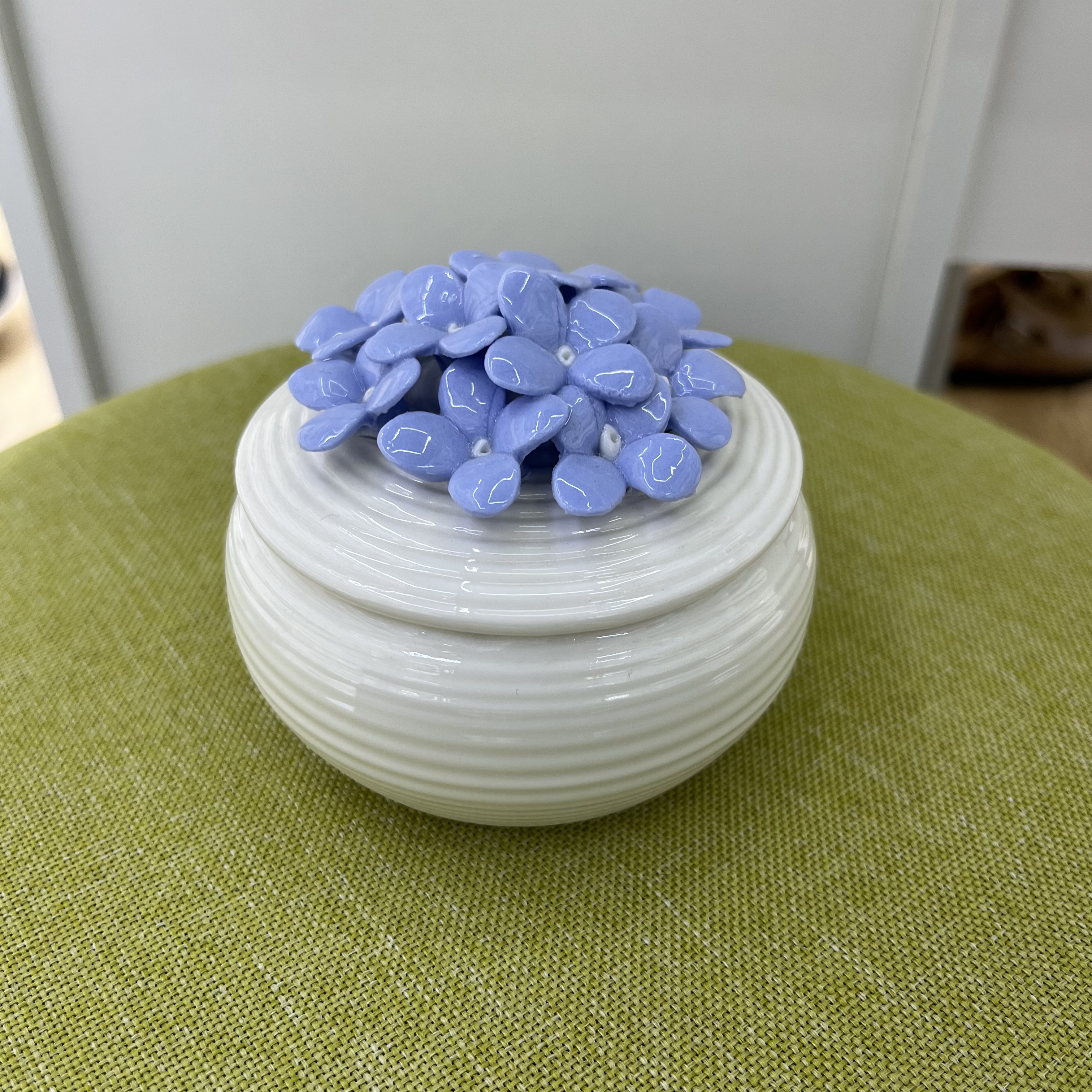 陶瓷首饰盒陶瓷糖果盒巧克力盒礼品包装盒陶瓷摆件伴手礼包装盒收纳盒详情图6