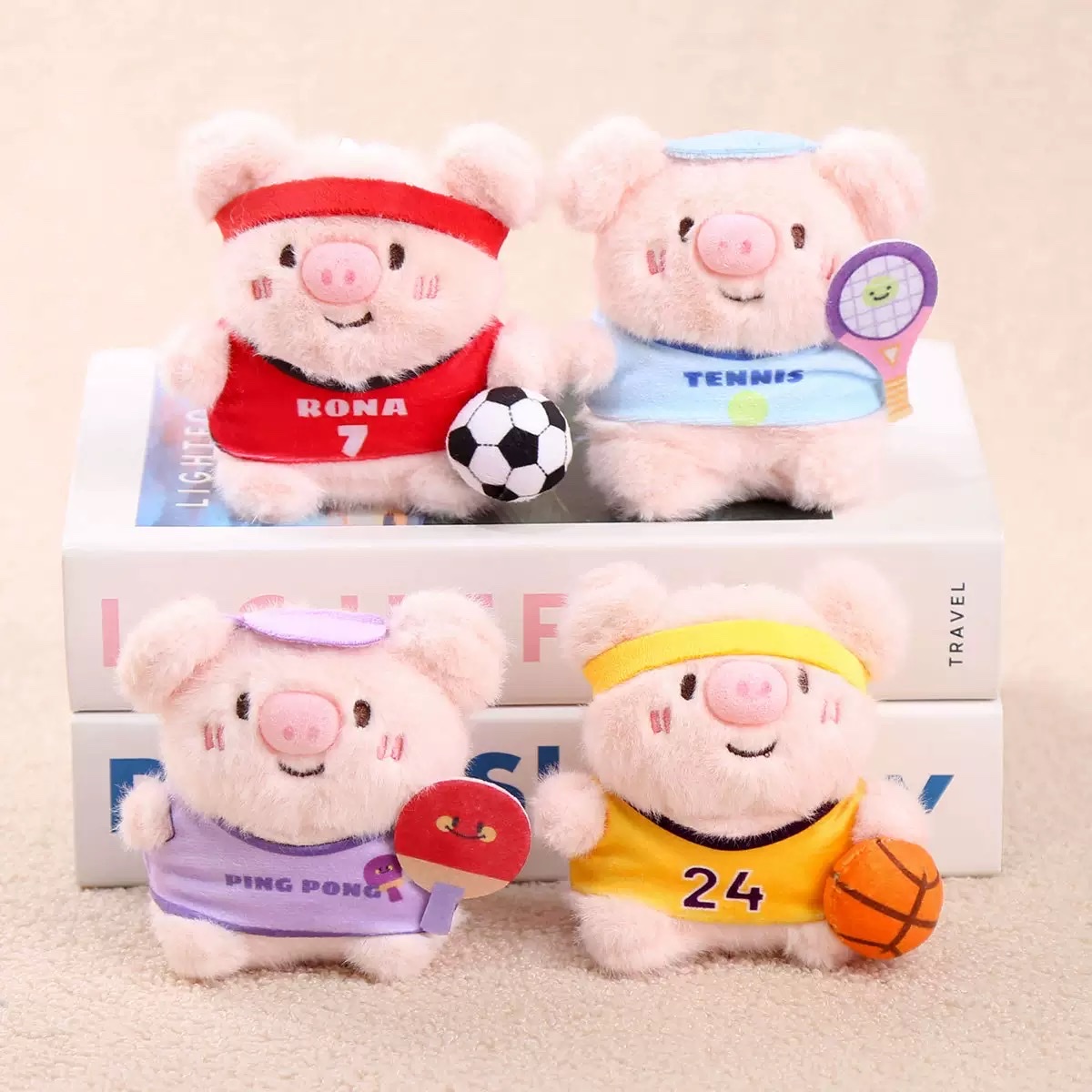 小粉猪挂件运动小猪挂件毛绒玩具公仔包包挂饰钥匙扣娃娃可爱玩偶