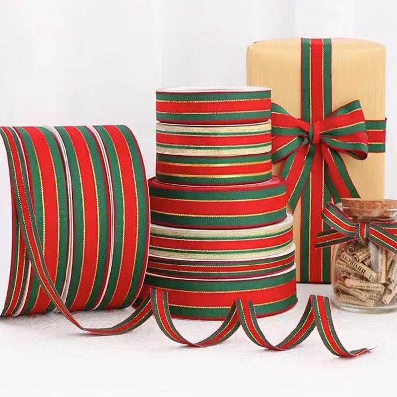 Wholesale of new cross-border Christmas ribbons with red and green stripes, jacquard ribbons, packaging ribbons, gift accessories and ribbons from the manufacturer