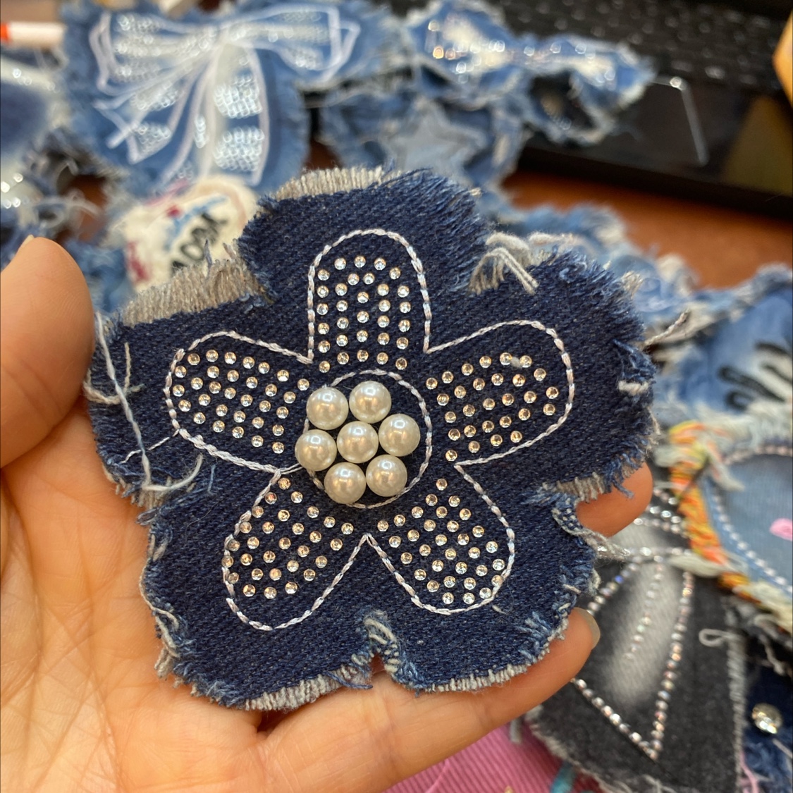 牛仔辅料系列服装辅料烫钻带详情图2