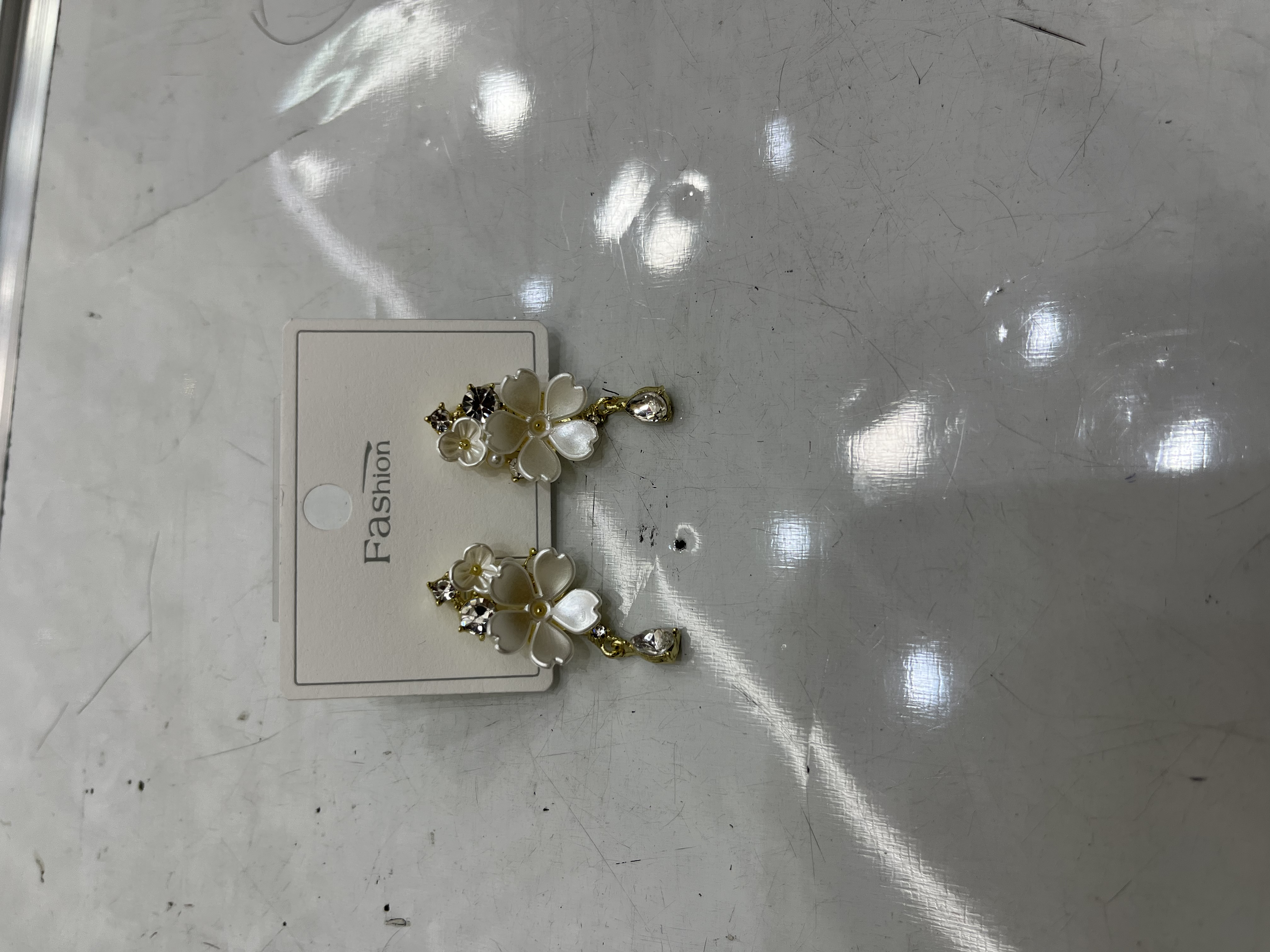 磁吸耳饰蚊香盘耳夹饰品防滑夹子稳固不掉新款设计