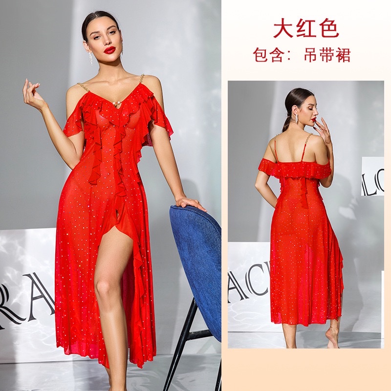 Ladies' sexy chain shoulder strap off-the-shoulder sleeping dress, sheer, sequined, ruffled, slit, long style 1166 Application Scenario