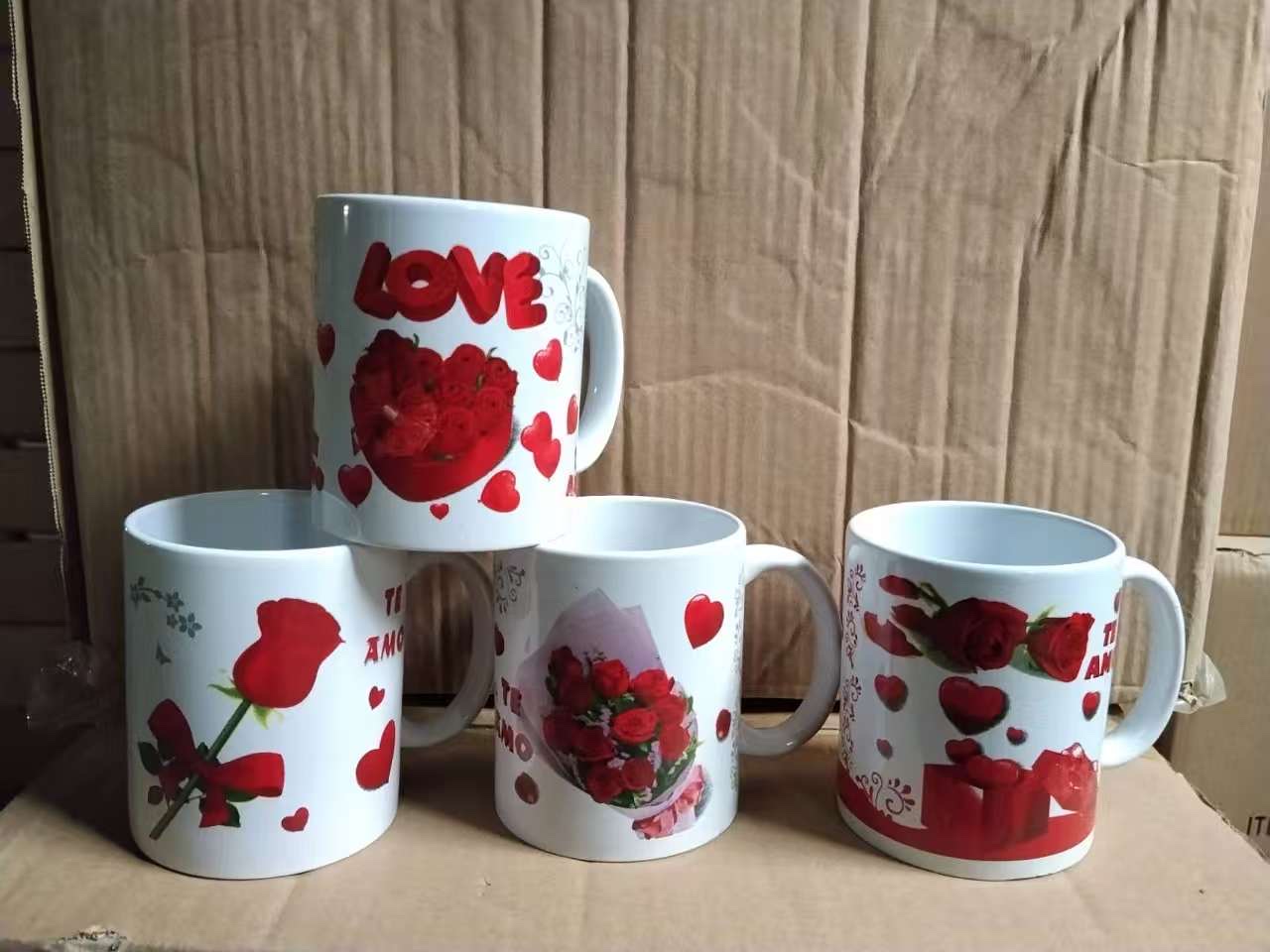 1124 mugs and coffee cups can be made in various themes. Welcome to customize with samples details Picture