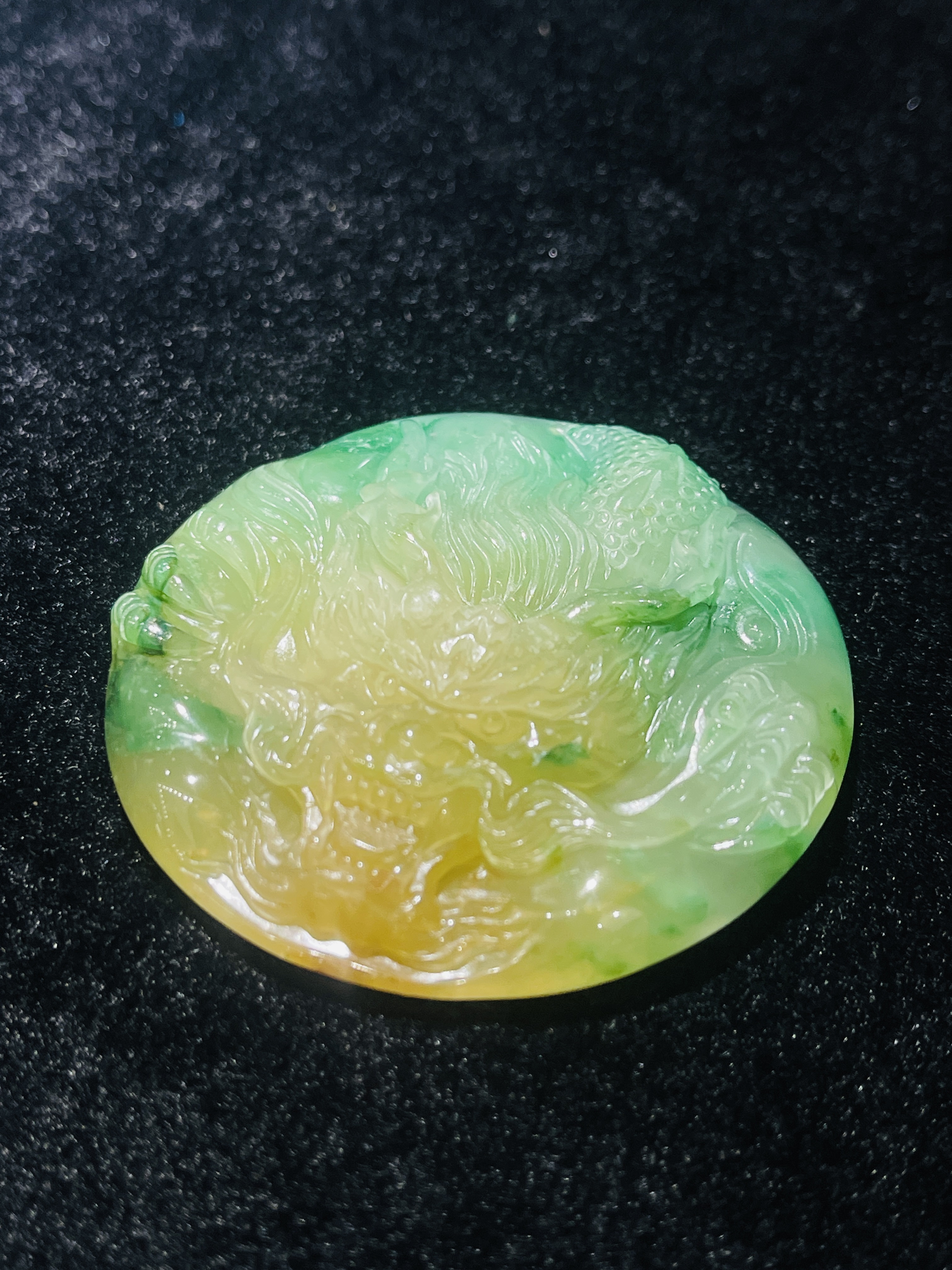 African jade carved auspicious dragon, dragon head pendant Specification image