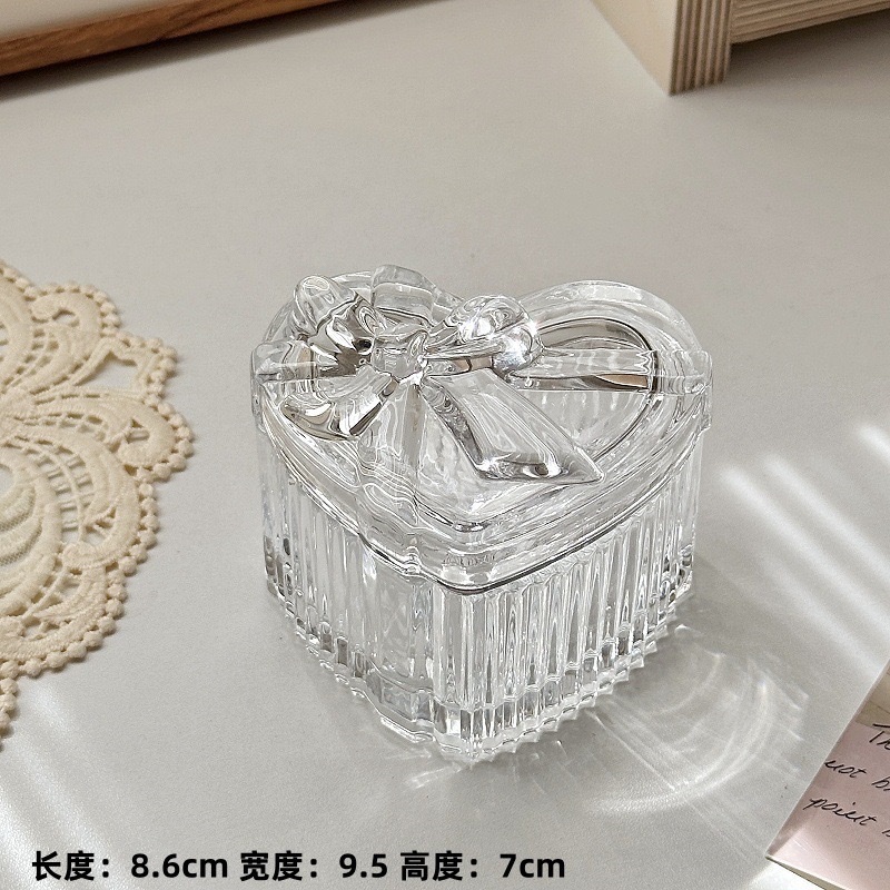 Girlish heart ins bow heart-shaped glass jewelry box, European-style embossed retro home storage box decorative item detail image 3