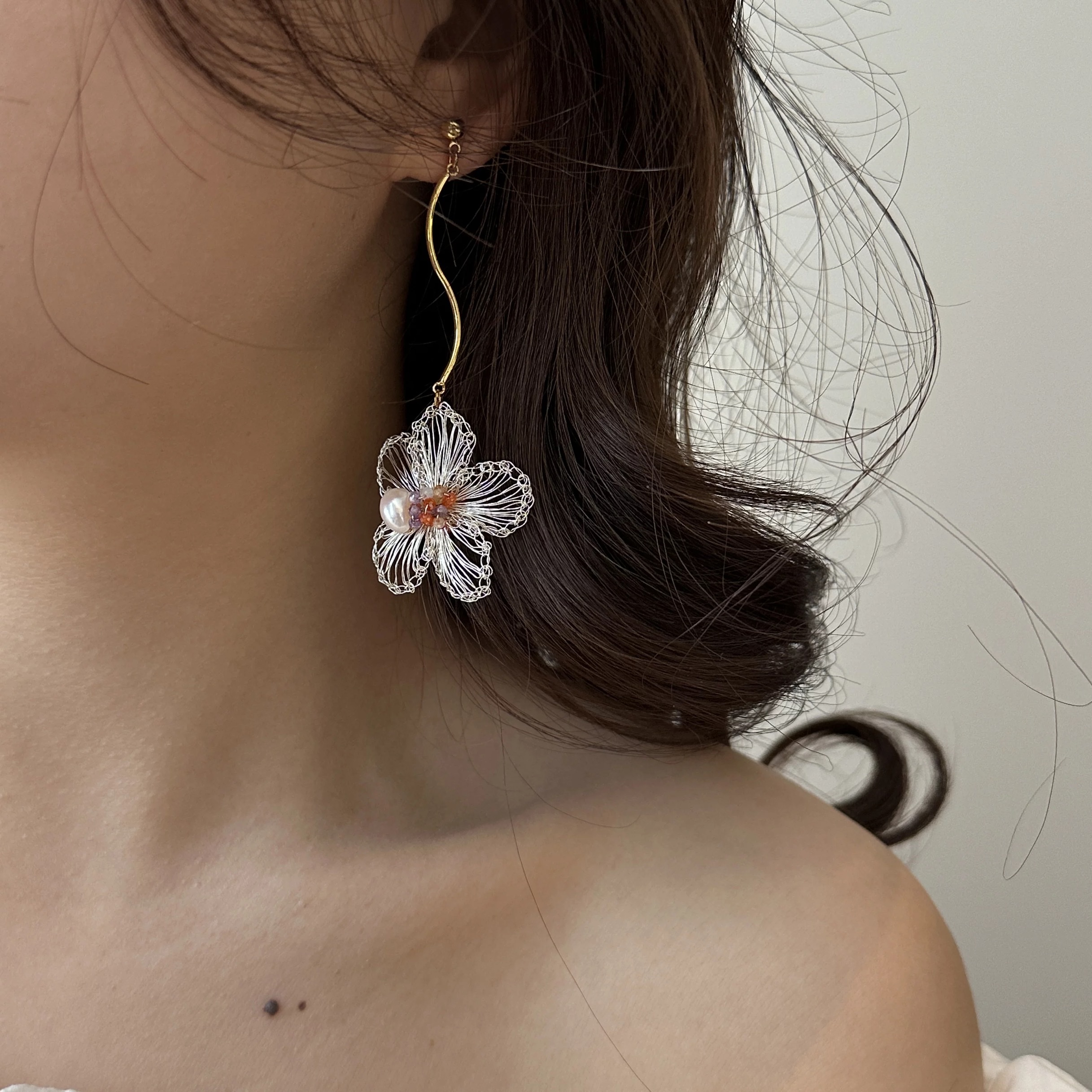 2026新款手工编织花朵耳环女珍珠复古仙气耳坠个性饰品耳环女长款气质
