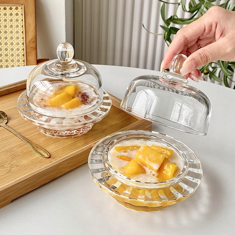 Glass dessert bowl with lid, transparent bird's nest bowl, household fruit snack sugar water cup, autumn pear and silver ear, exquisite small soup cup