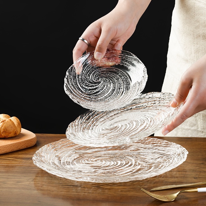 High-end crystal glass fruit plate, exquisite home living room, light luxury, high-end and elegant fruit and vegetable plate, bowl, snack plate