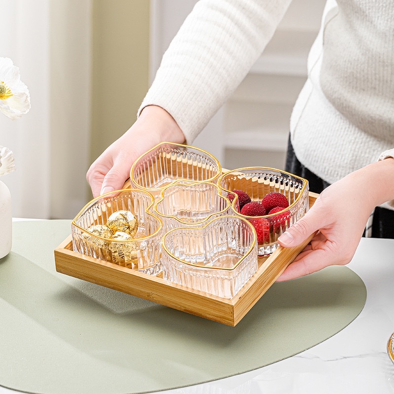 Cupid's Heart glass bowl with tray, high appearance level dessert bowl, multi-functional snack box, candy box, gift wholesale Item Picture
