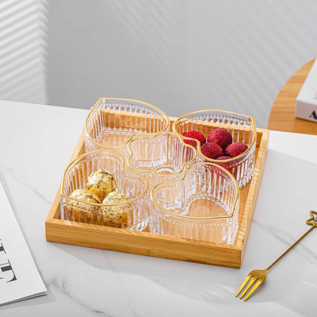 Cupid's Heart glass bowl with tray, high appearance level dessert bowl, multi-functional snack box, candy box, gift wholesale details Picture