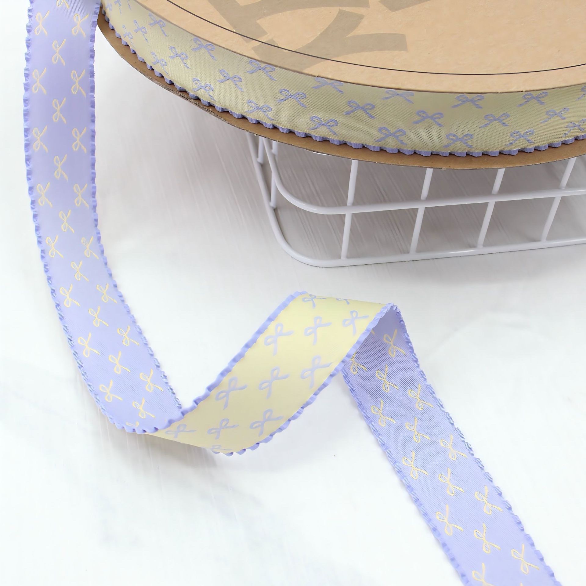 The skirt hem is in two colors, with a small bow at the black fungus edge, a woven ribbon, a colorful ribbon, handcrafted hair accessories, headwear materials, and diy hair clips detail image 12
