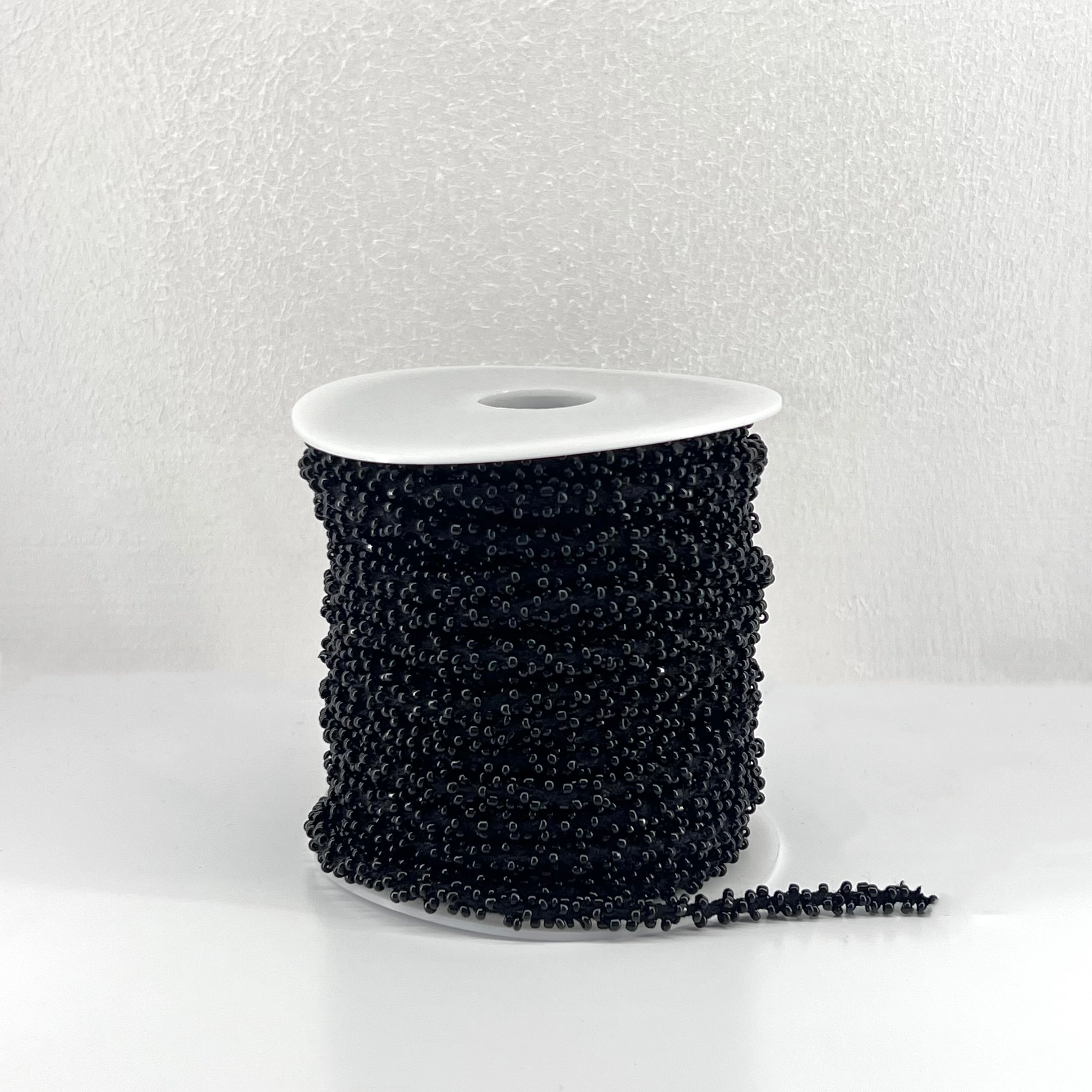 Black and white rice bead flower edge hair accessory accessories, garment edge accessories, clothing accessories, mobile phone chain accessories, hair bands, multi-color rice beads detail image 5