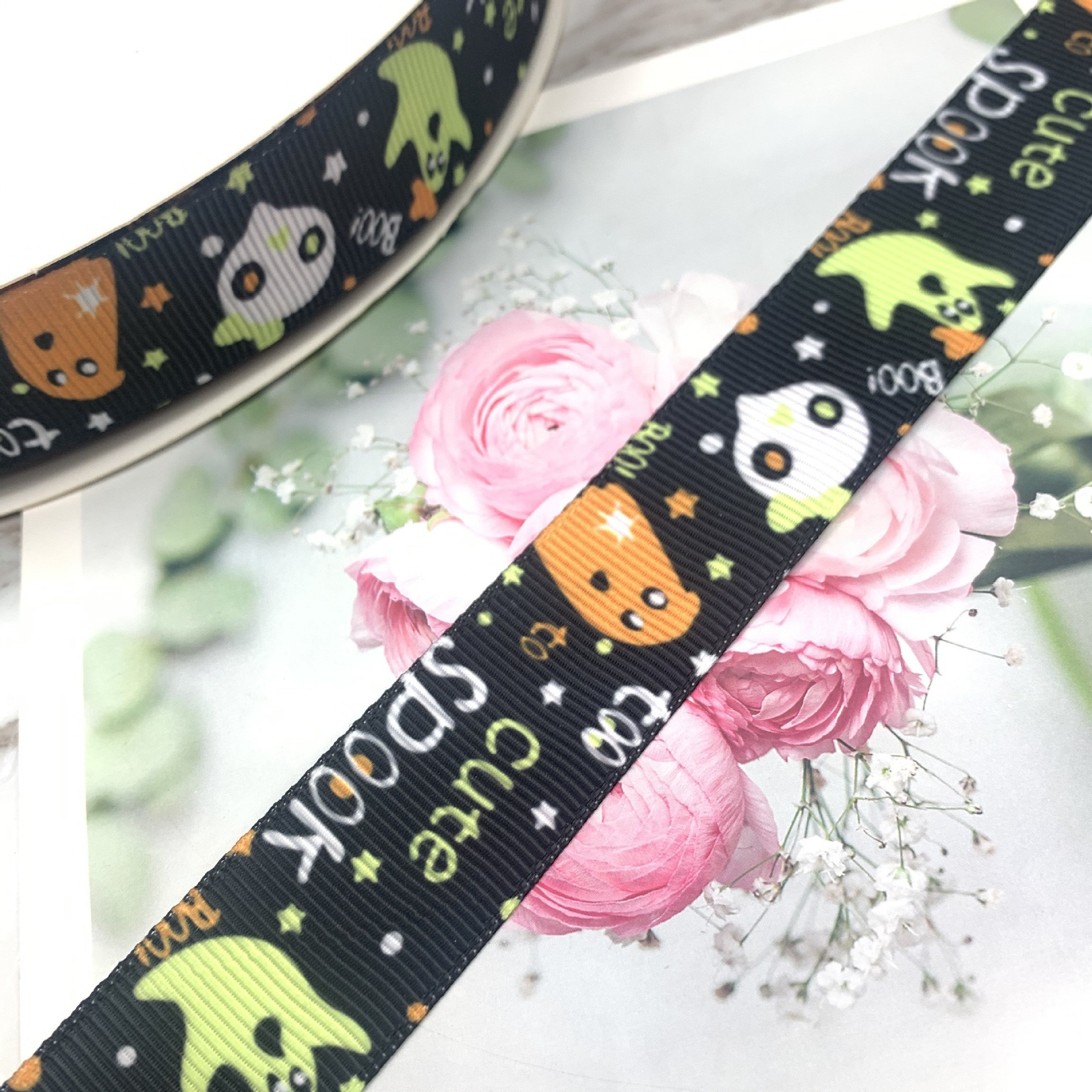 New Halloween printed webbing, DIY handmade materials, gift box packaging, ribbon clothing accessories, ribbon wholesale Application Scenario