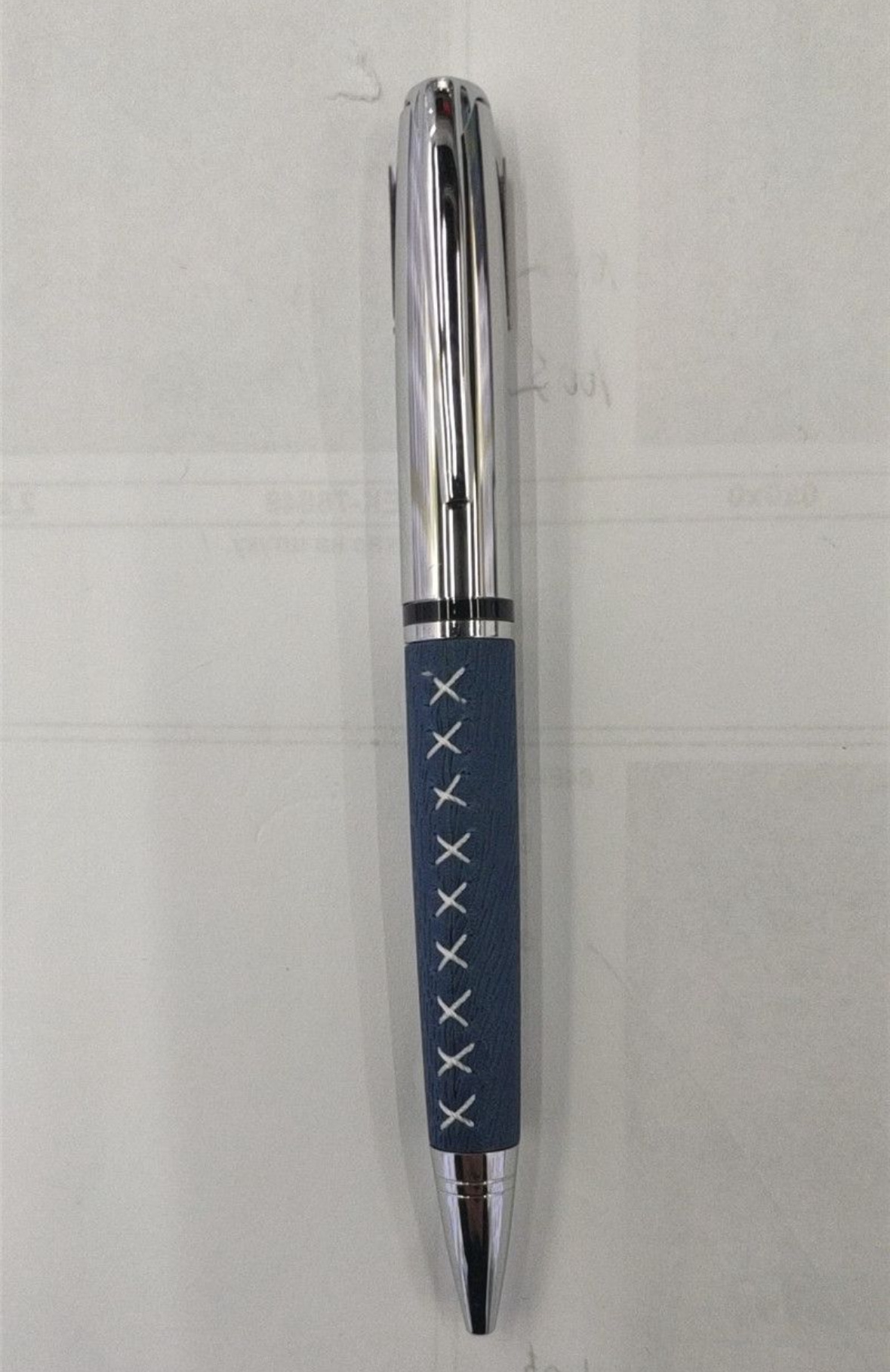 قلم توقيع على مستلزمات مكتبية للطلبة في قلم اللؤلؤة المعدنية Specification image