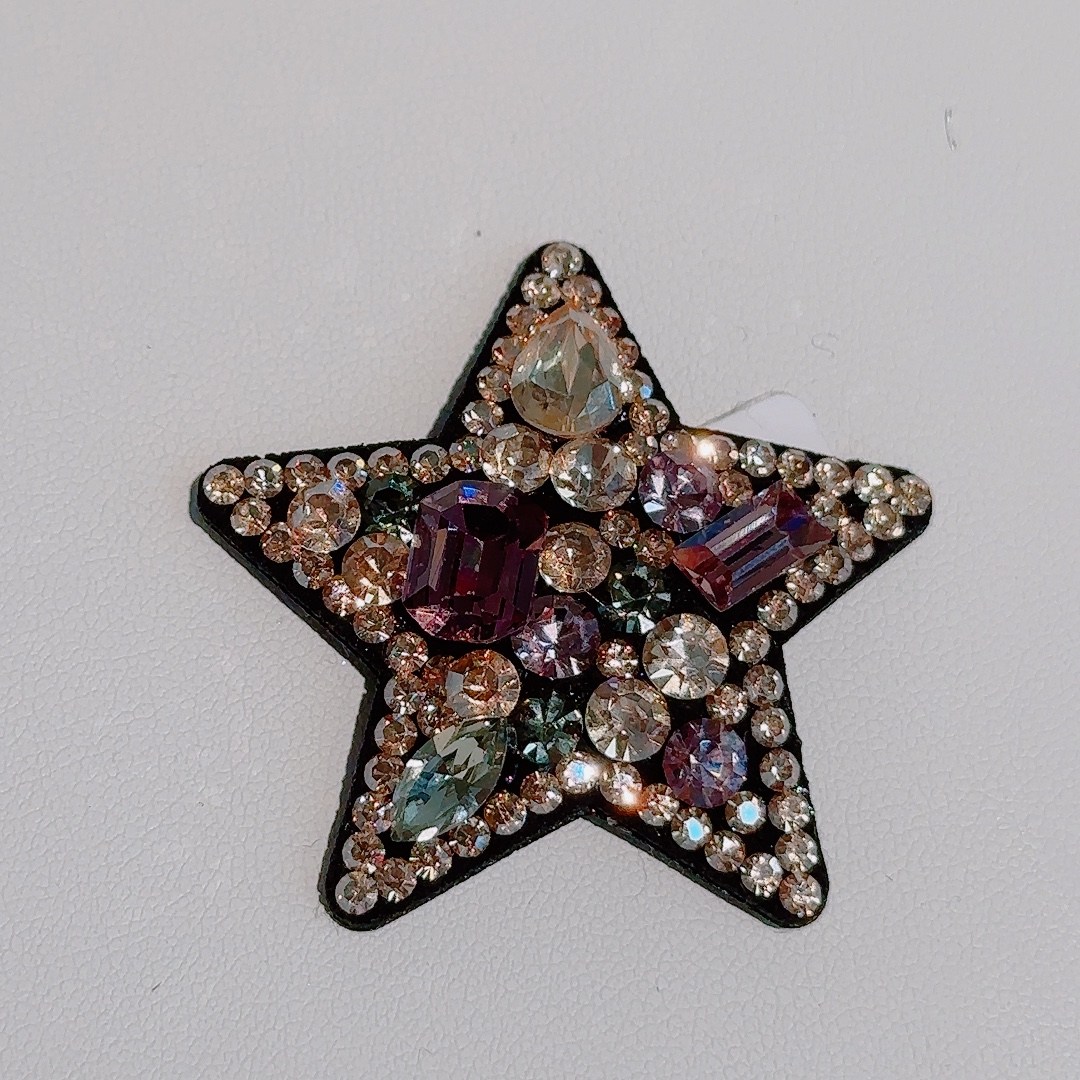 Heart-shaped Austrian Swarovski crystal gold-plated jewelry clip Item Picture