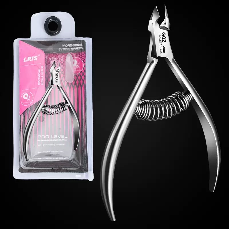 The dead skin clipper is a special tool for nail salons to trim nails, remove dead skin, push knife, nail scissors, and manicure tools details Picture
