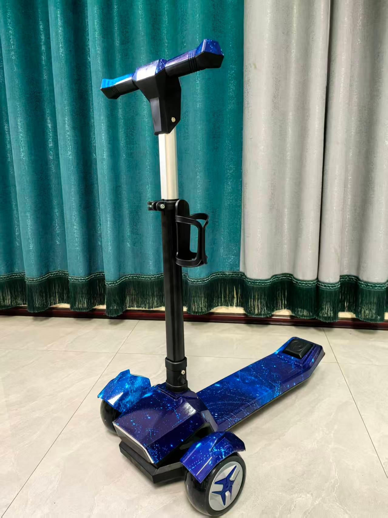 儿童滑板车实物图