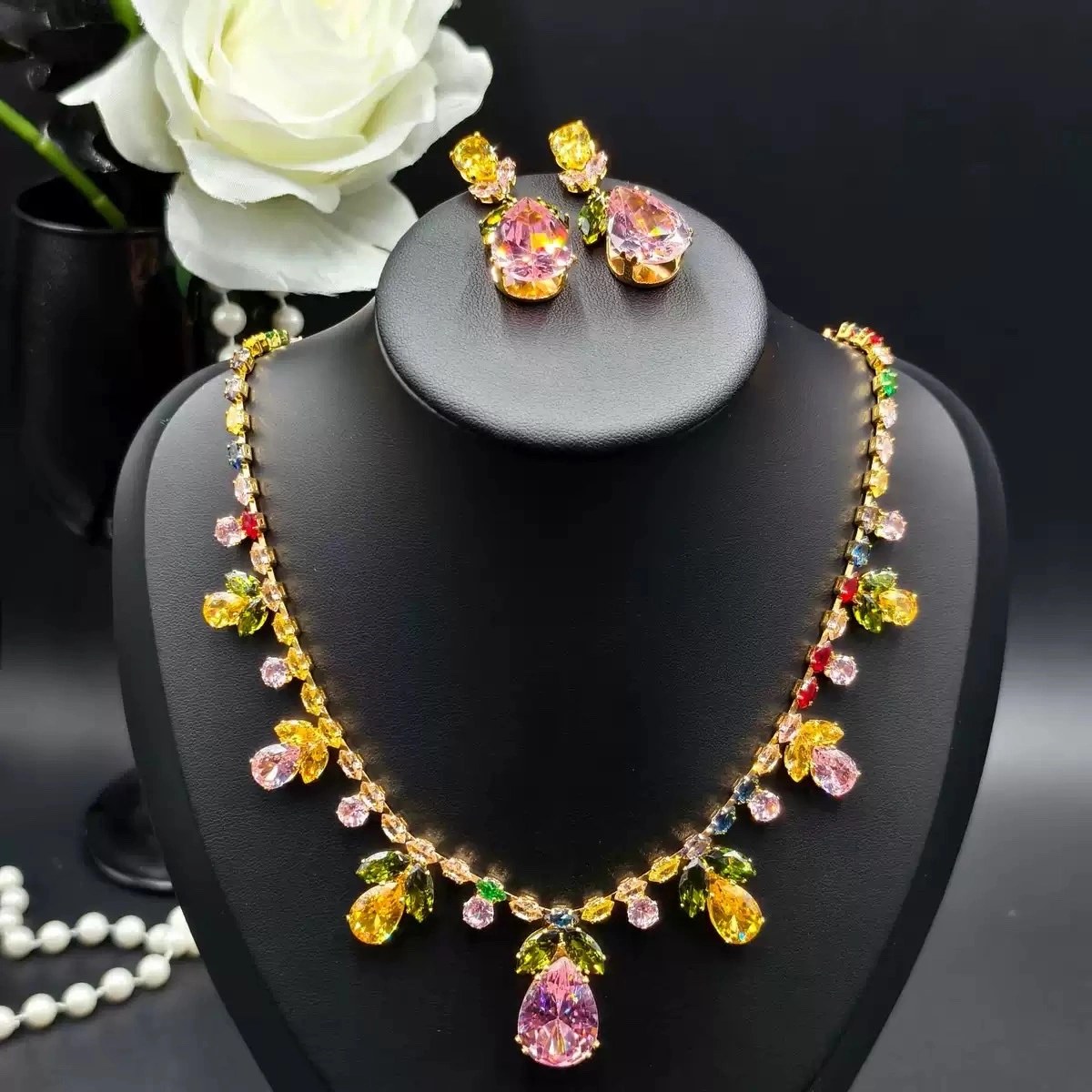 High-end heavy industry crystal zircon necklace and earring set, cross-border jewelry set detail image 4