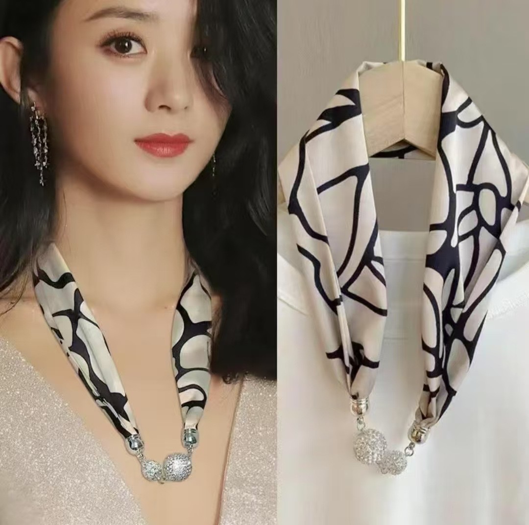 Bestseller ZZMS053# Pearl with Diamond magnetic clasp Necklace Silk Scarf Application Scenario