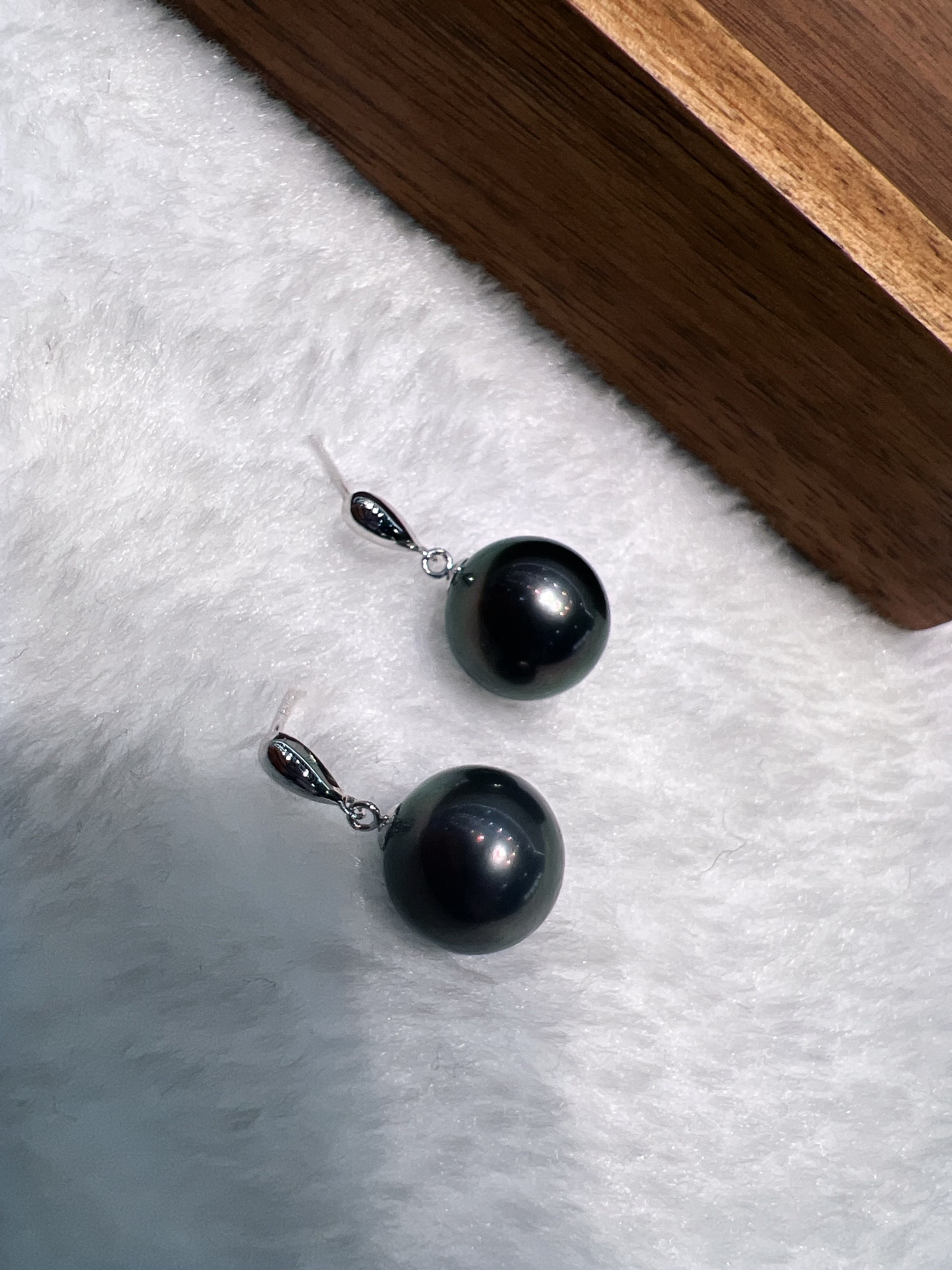 18k gold natural pearl Tahitian black pearl details Picture