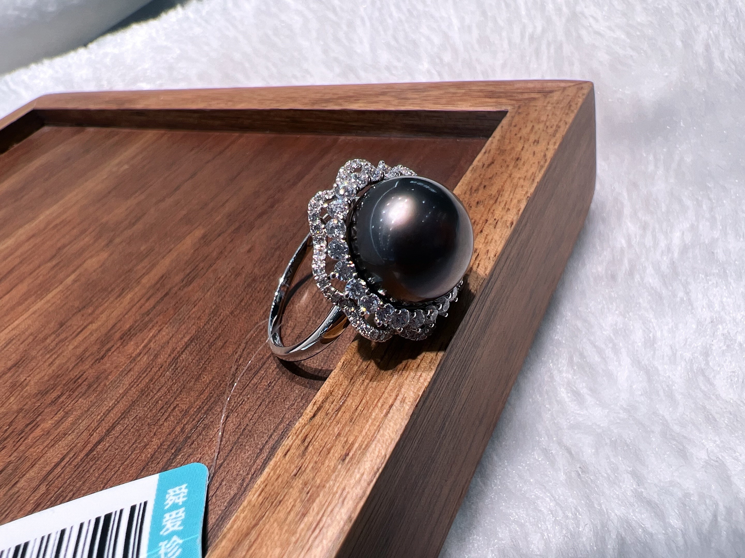 18k gold natural pearl jewelry accessories, Tahitian black pearls, pearls, natural Application Scenario
