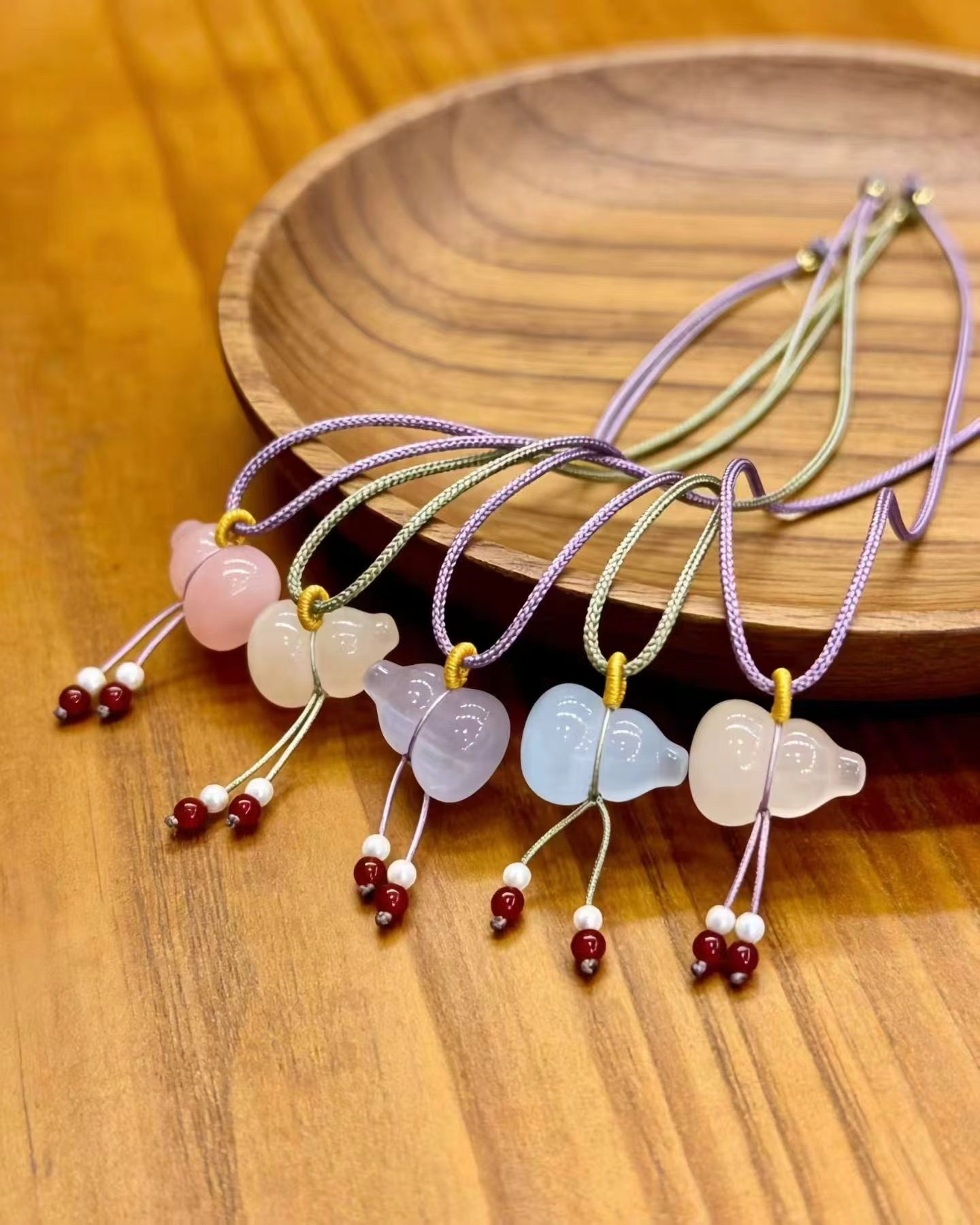 New and fresh cat's eye stone gourd pendant details Picture