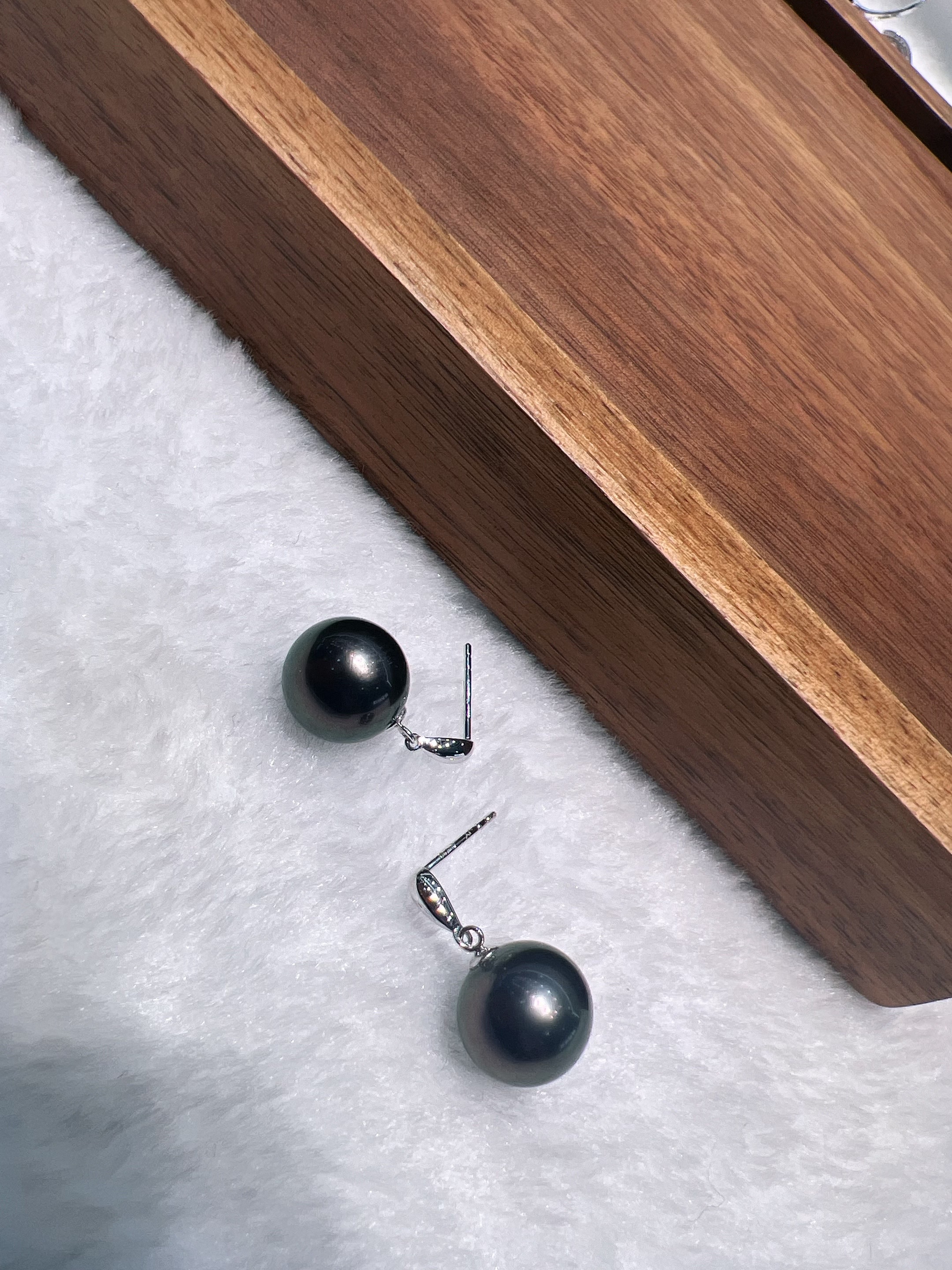 18k金天然珍珠大溪地黑珍珠珍珠