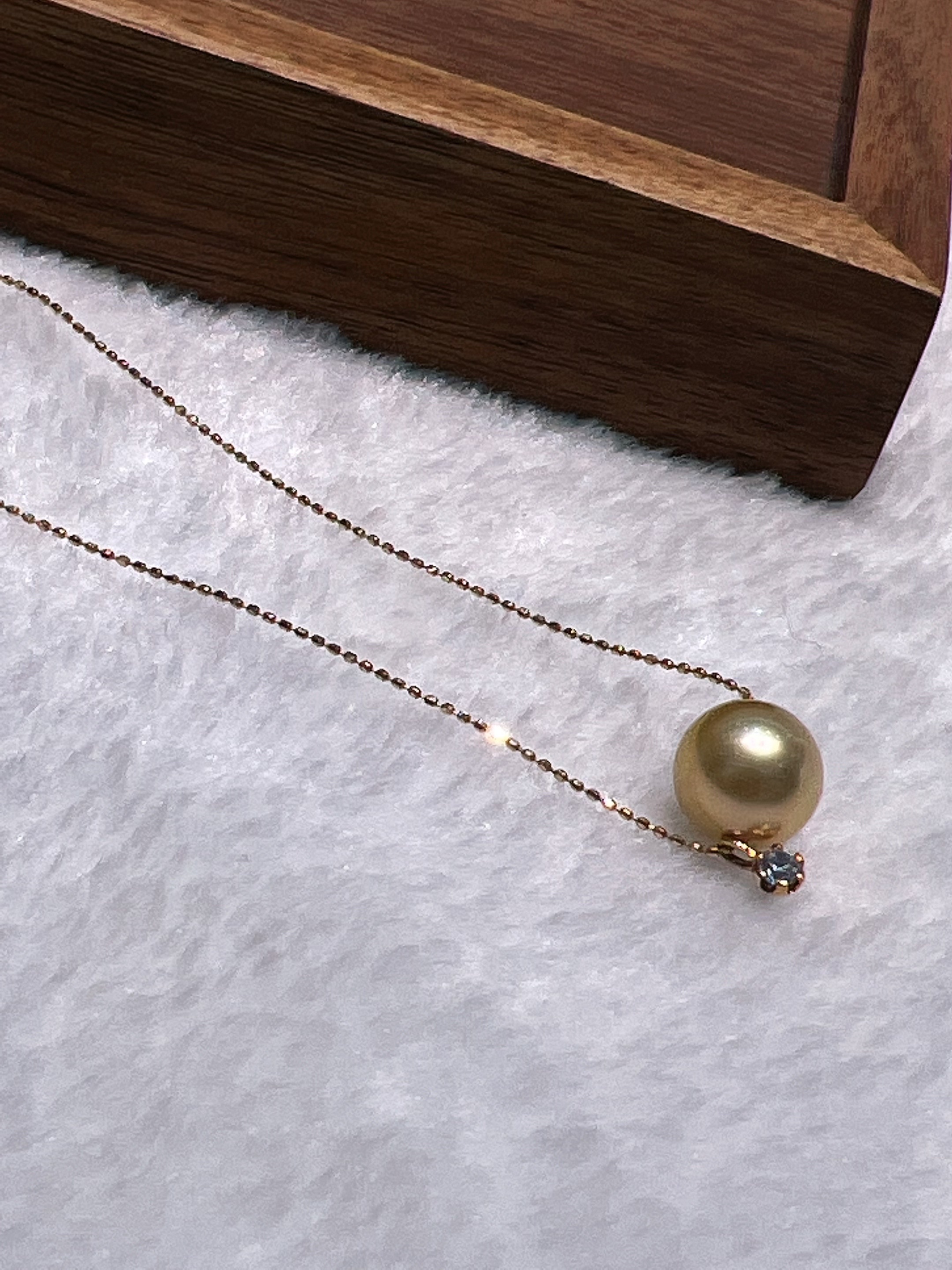 18k gold natural freshwater pearl, South Sea gold pearl Application Scenario