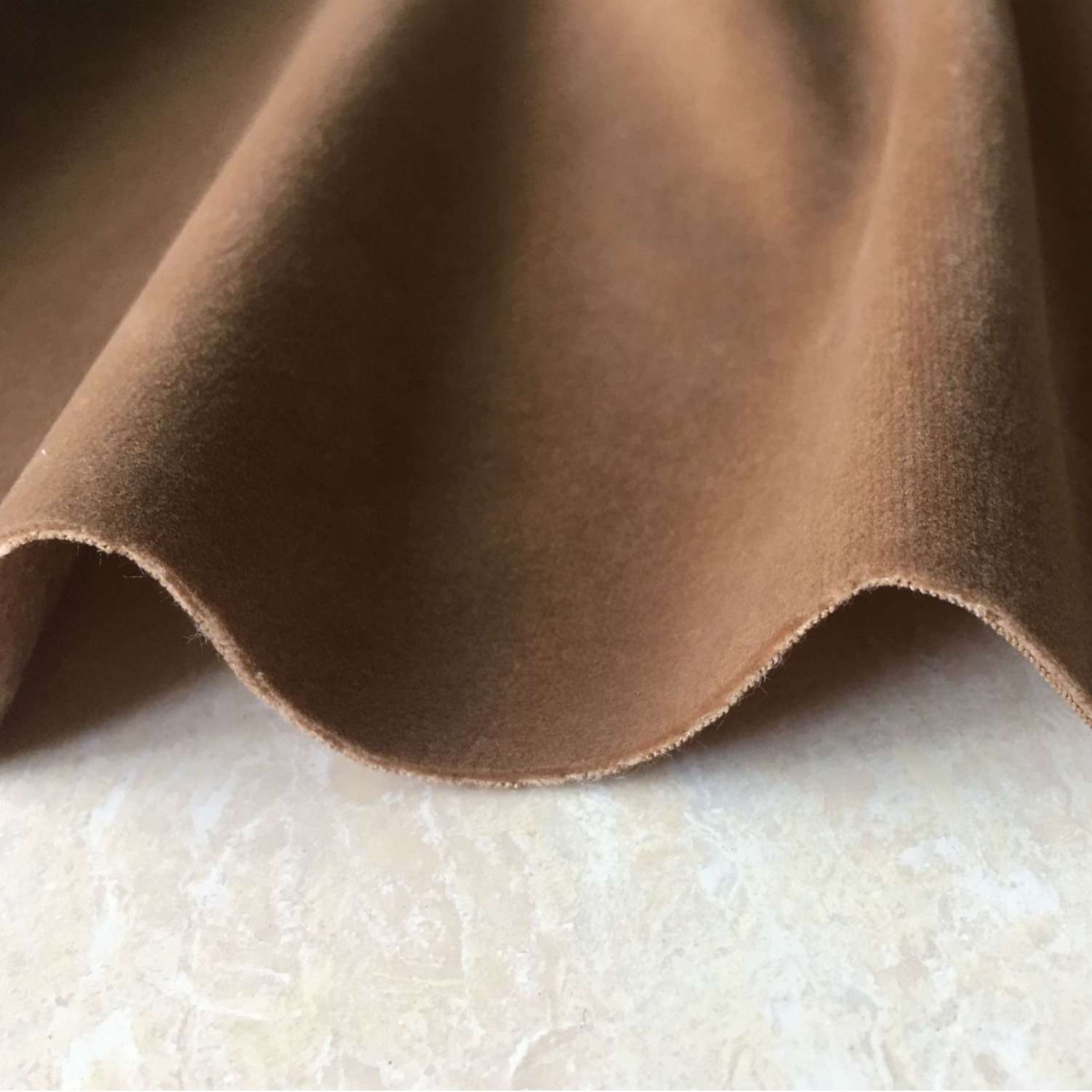 Textile, leather and knitted fabrics come in a variety of colors and are suitable for clothing and home use. They are soft and comfortable Specification image