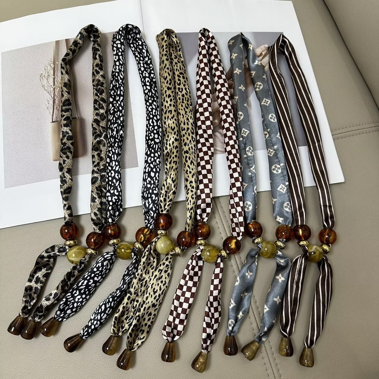 Hot seller 🔥 large bead multi-functional sweater chain scarf with ZZTY055# need more new styles ask me for pictures details Picture