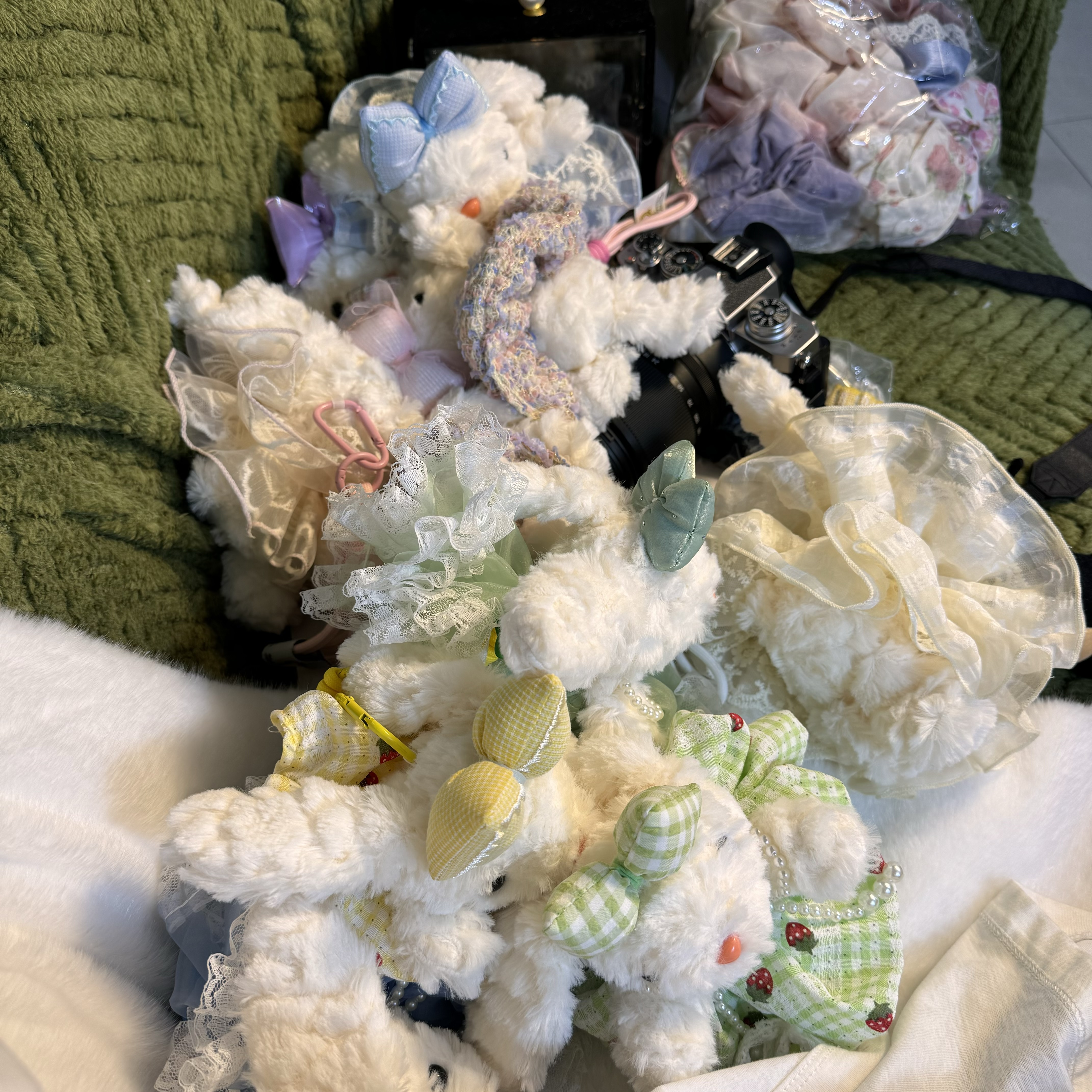 软萌毛绒小兔子玩偶挂件蓝色蝴蝶结蕾丝裙包包配饰少女心挂包详情图9