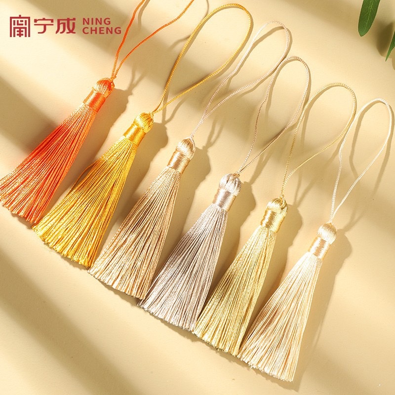 8 cm polyester tassel tassels, Chinese-style bookmarks, clothing pendant accessories, decorative pendant accessories, large quantity wholesale details Picture