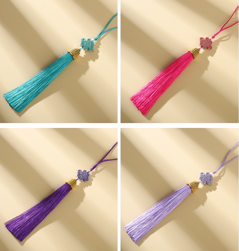 Exquisite knot, retro tassel, Chinese knot, small tassel, bookmark, sachet, tassel, fan pendant, gift box, mobile phone pendant detail image 6