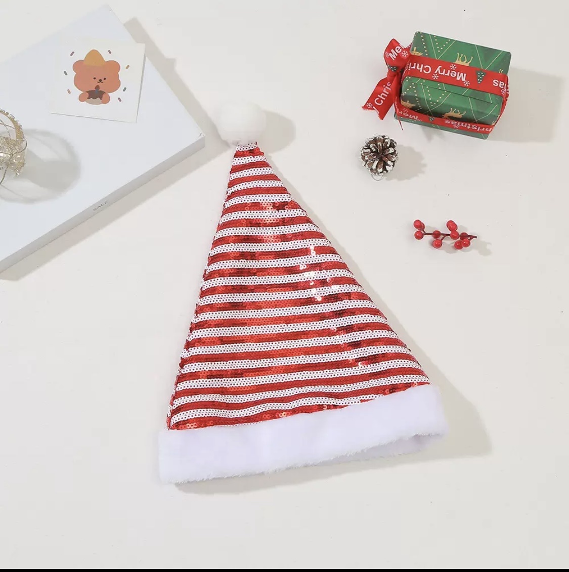 Wholesale of two types of cross-border Christmas hats with flip-top sequins and short plush stripes, shining Christmas hats Specification image