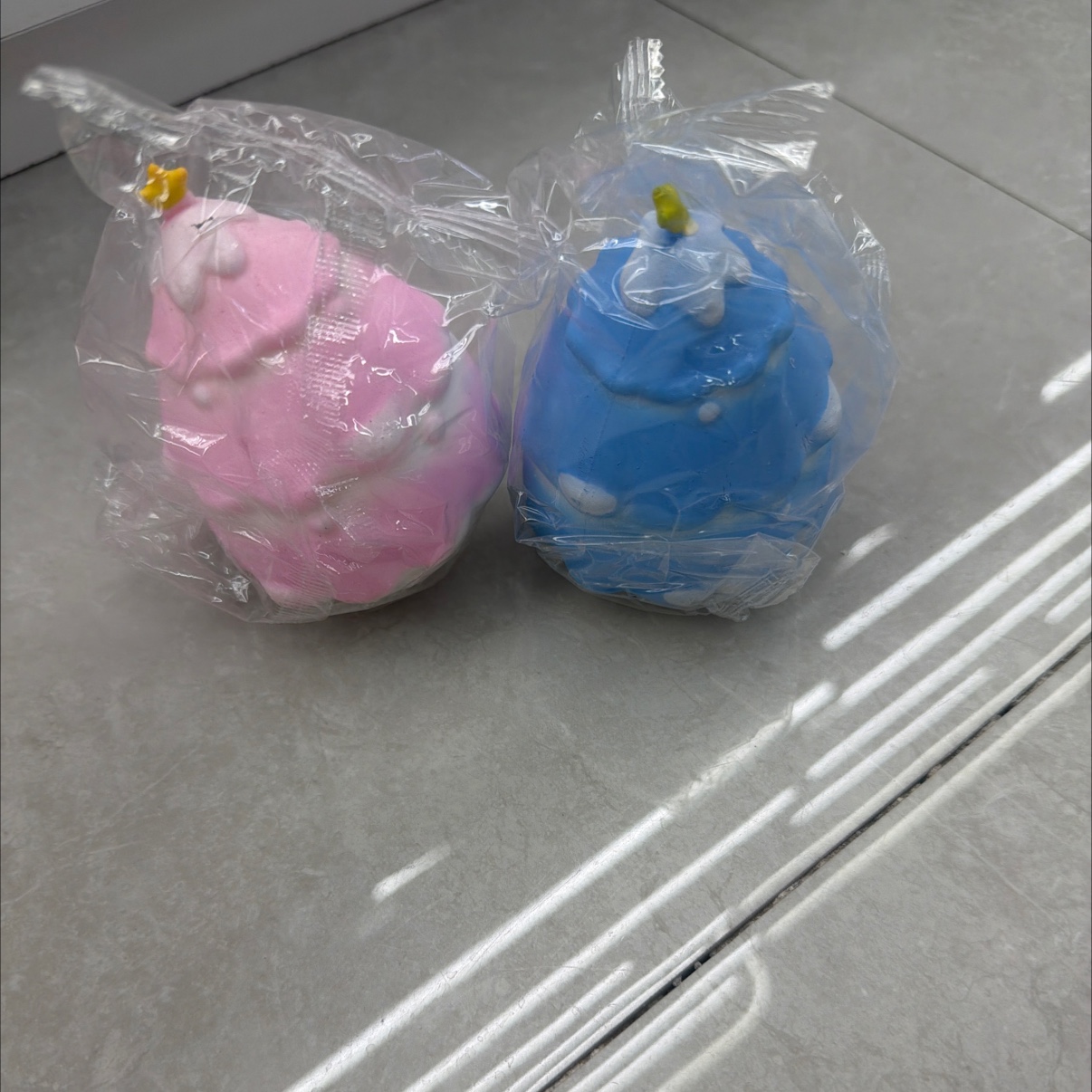 解压，玩具圣诞树