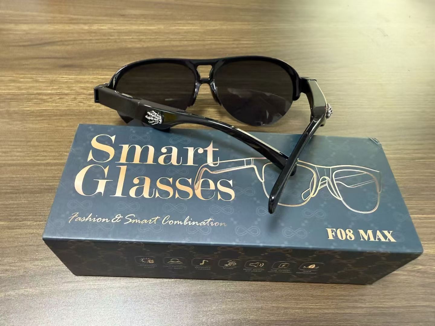 Fashionable men's glasses: Ai translation + calls + music listening Item Picture