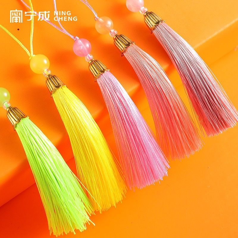 New products: Chinese knot tassel small pendant bookmark sachet, Hanfu tassel fan pendant Gift box, mobile phone pendant, sachet