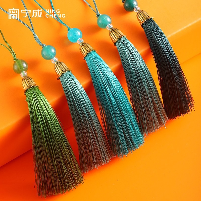 New products: Chinese knot tassel small pendant bookmark sachet, Hanfu tassel fan pendant Gift box, mobile phone pendant, sachet Specification image