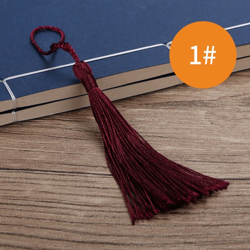 Tassel, small tassel, ancient-style pendant, bookmark, hair accessory, wedding candy box, tassel pendant, retro fan pendant, accessory pendant Application Scenario