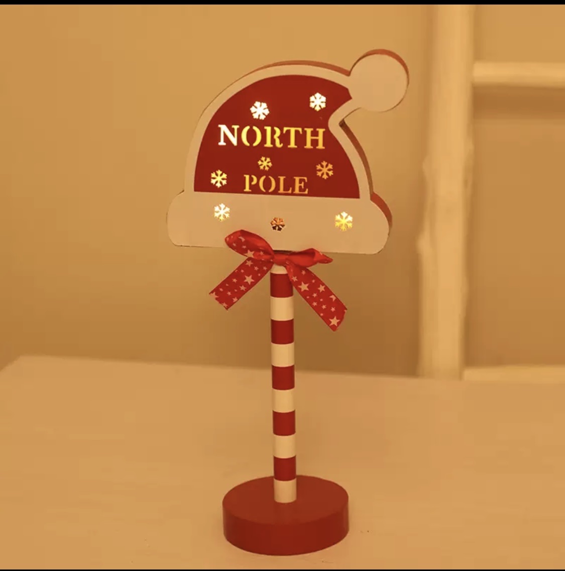 Cross-border Christmas road sign STOP decorative light, wooden Christmas festival window table atmosphere LED color light detail image 7