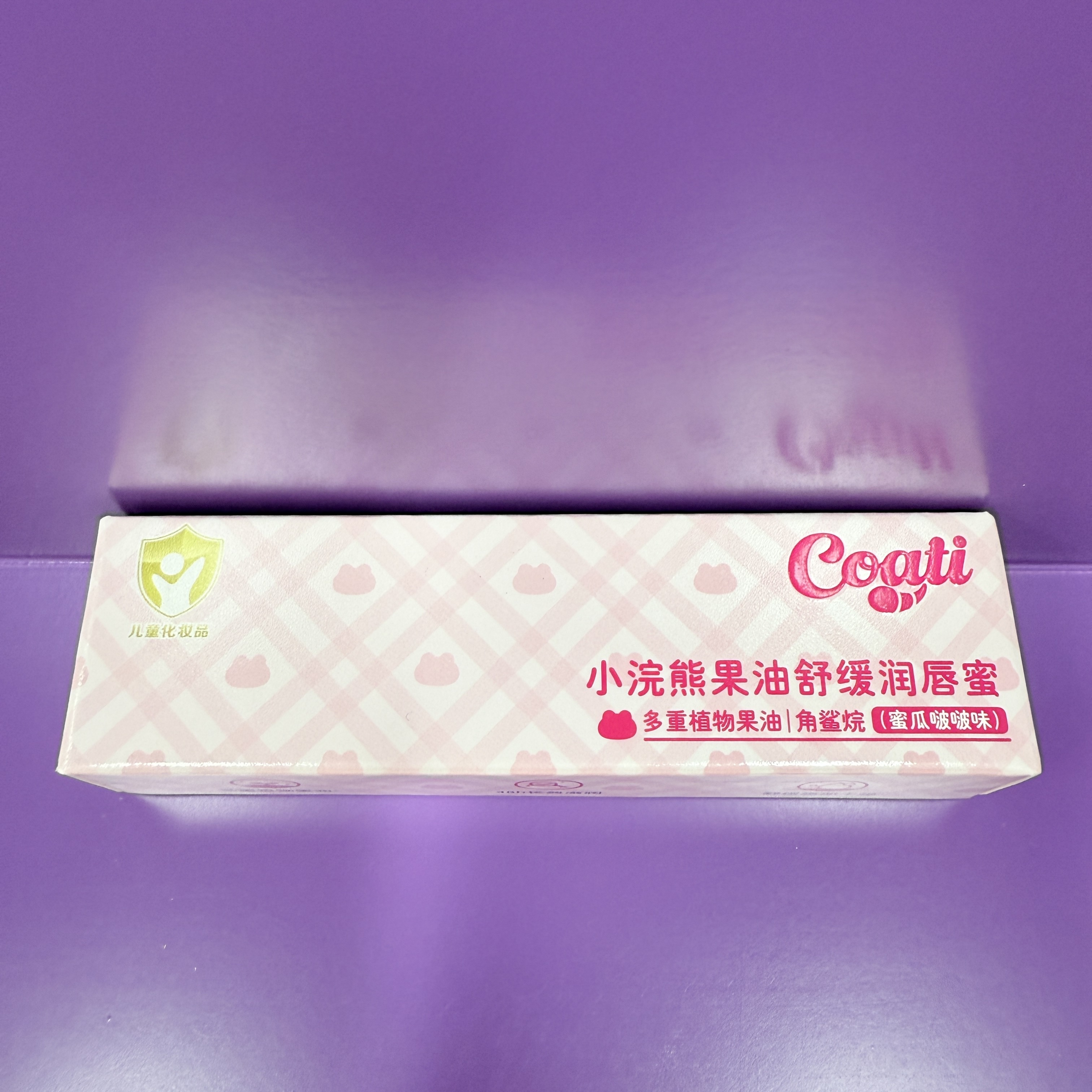 Coati/ Little Raccoon Fruit Oil Soothing Lip Balm provides 48-hour long-lasting moisturizing and soothing effects for dry lips details Picture