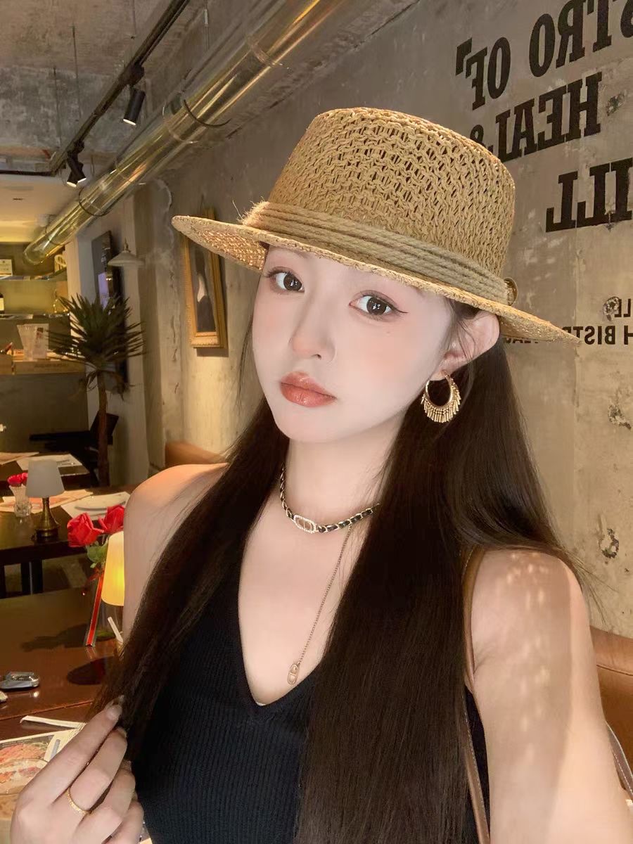 Sun protection and shading straw hat, breathable, comfortable, UV-resistant, wide-brimmed cap Specification image
