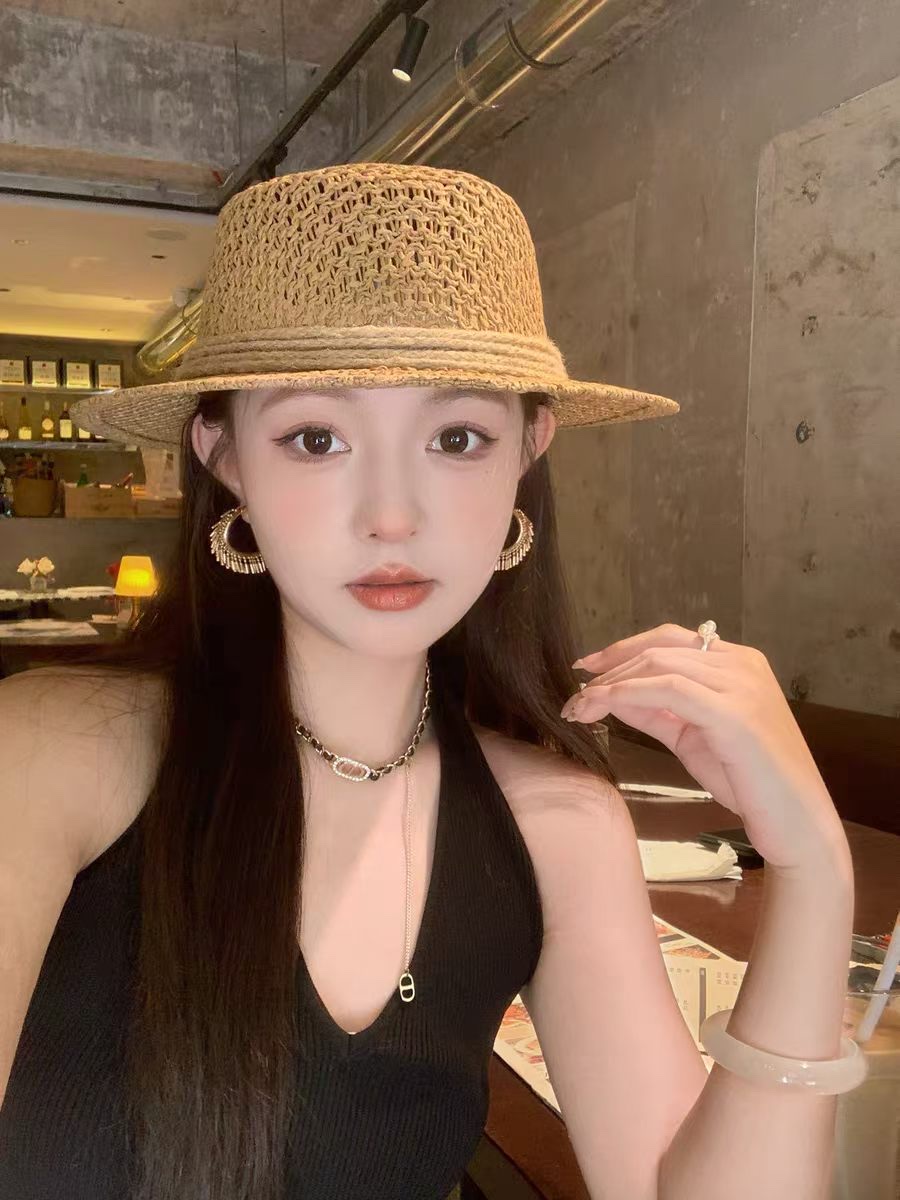 Sun protection and shading straw hat, breathable, comfortable, UV-resistant, wide-brimmed cap