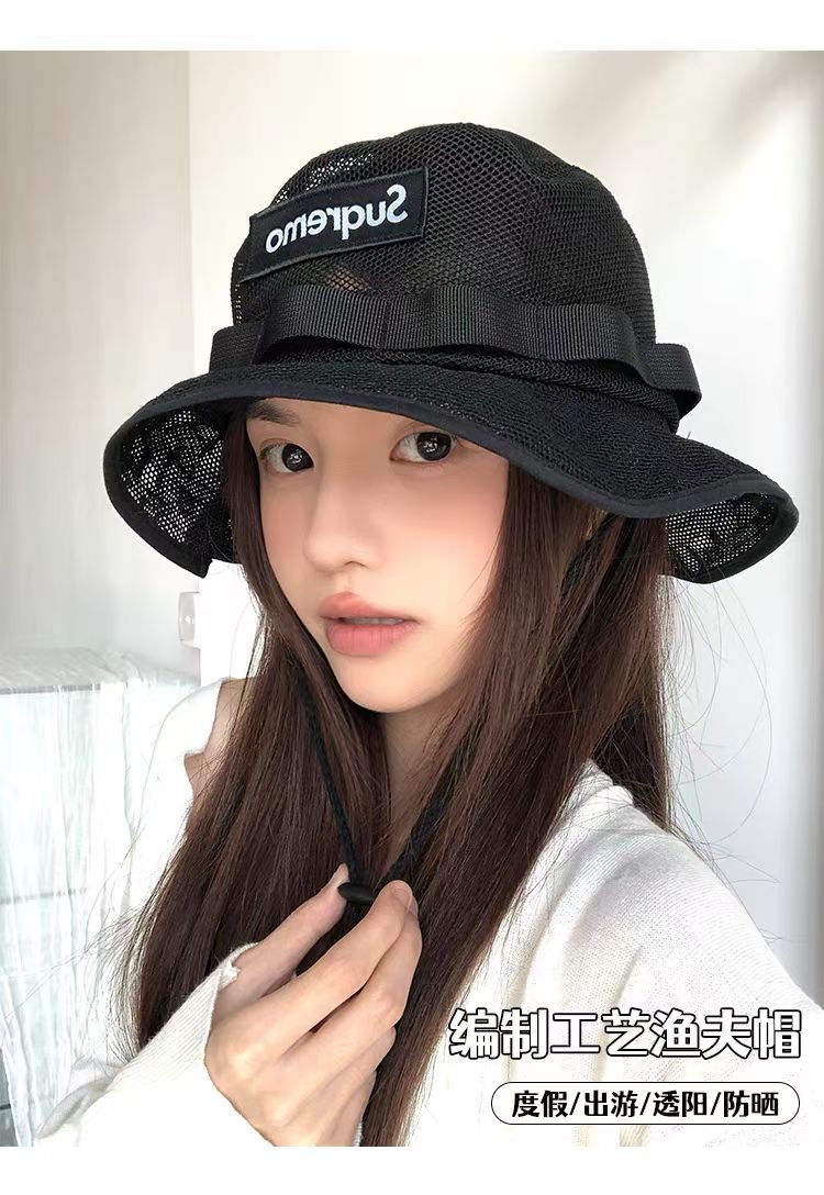 A simple black casual and versatile fisherman's hat, sun hat and sun protection hat